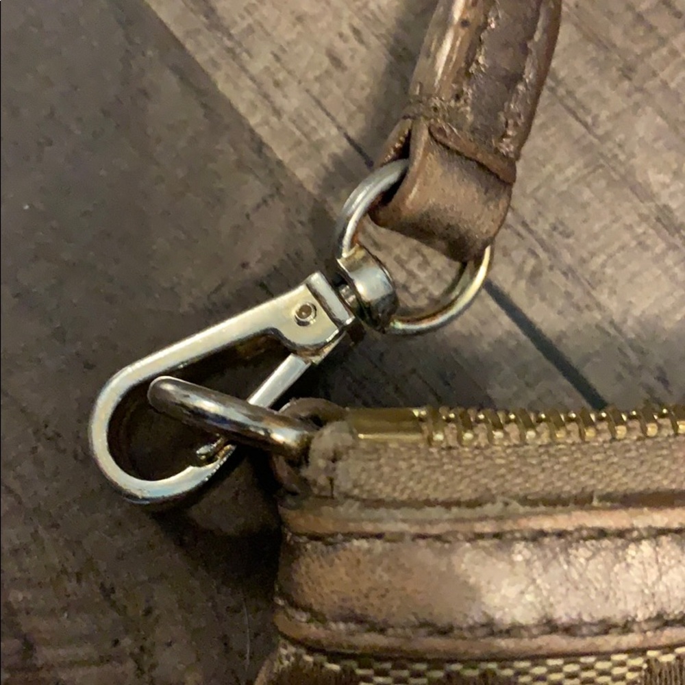 Michael Kors gold wristlet - Picture 3 of 8